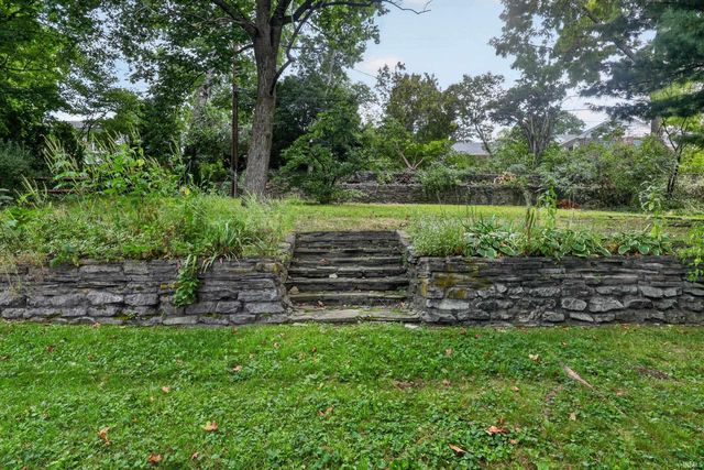 1220 Ravinia Road, West Lafayette, IN 47906
