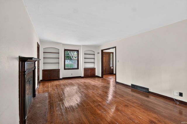1220 Ravinia Road, West Lafayette, IN 47906