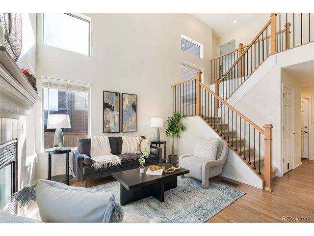 9819 Sydney Ln, Highlands Ranch, CO 80130