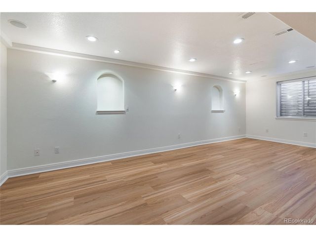 9819 Sydney Ln, Highlands Ranch, CO 80130