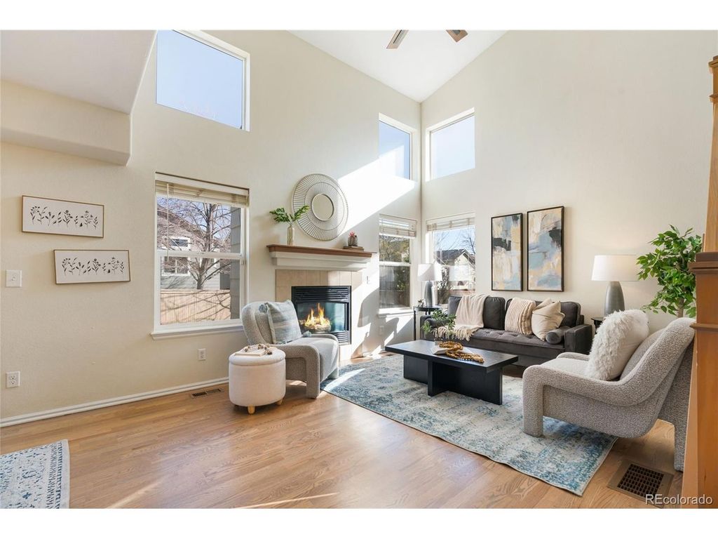 9819 Sydney Ln, Highlands Ranch, CO 80130