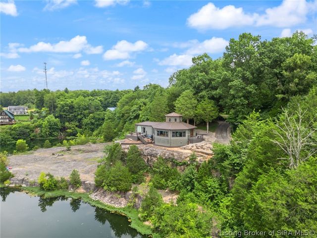 12225 Highway 62, Charlestown, IN 47111