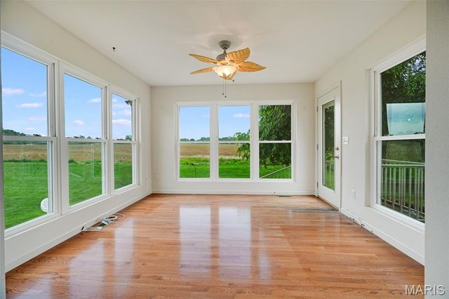 5301 Deer Creek Court, Godfrey, IL 62035