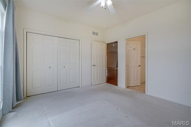 5301 Deer Creek Court, Godfrey, IL 62035