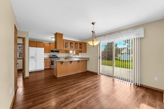 1047 27TH COURT, Kenosha, WI 53140