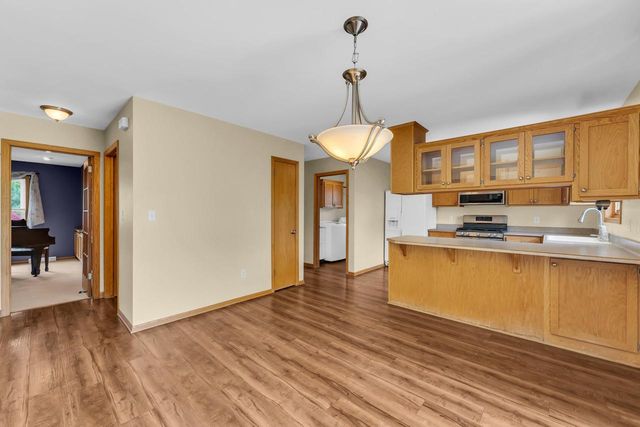 1047 27TH COURT, Kenosha, WI 53140