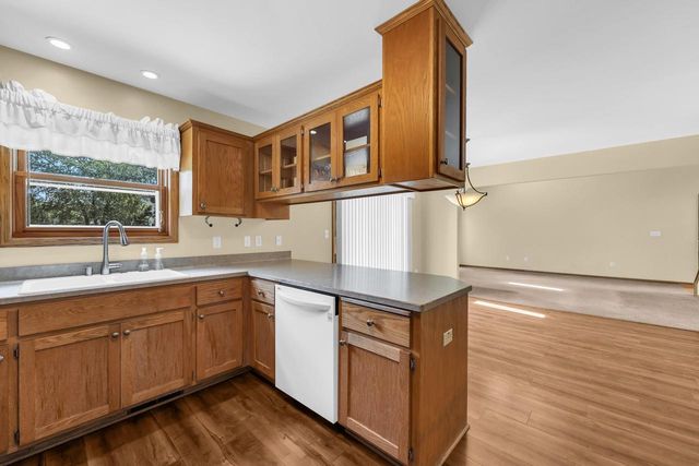 1047 27TH COURT, Kenosha, WI 53140