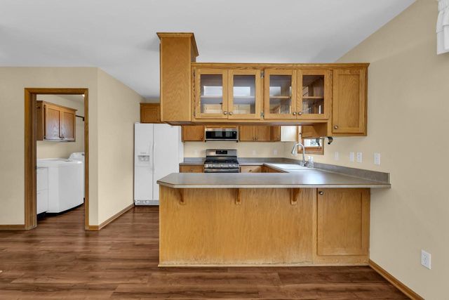 1047 27TH COURT, Kenosha, WI 53140
