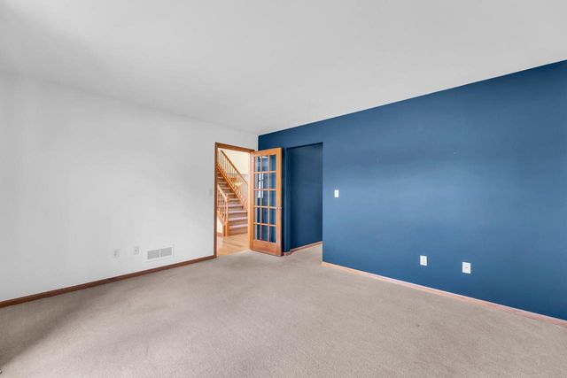 1047 27TH COURT, Kenosha, WI 53140