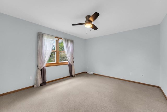 1047 27TH COURT, Kenosha, WI 53140
