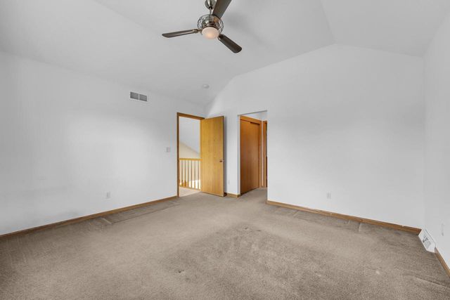 1047 27TH COURT, Kenosha, WI 53140
