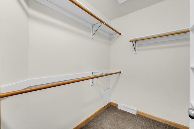 1047 27TH COURT, Kenosha, WI 53140