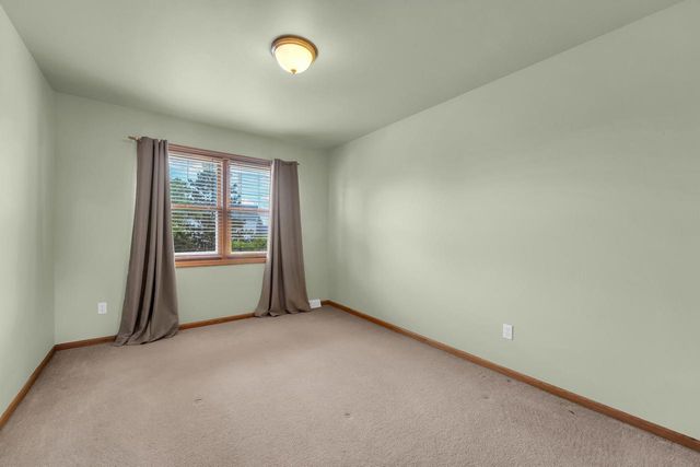 1047 27TH COURT, Kenosha, WI 53140