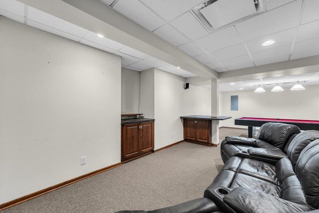 1047 27TH COURT, Kenosha, WI 53140