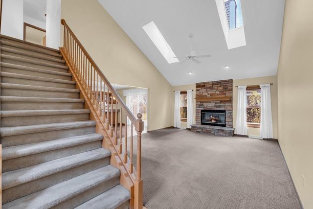 1047 27TH COURT, Kenosha, WI 53140