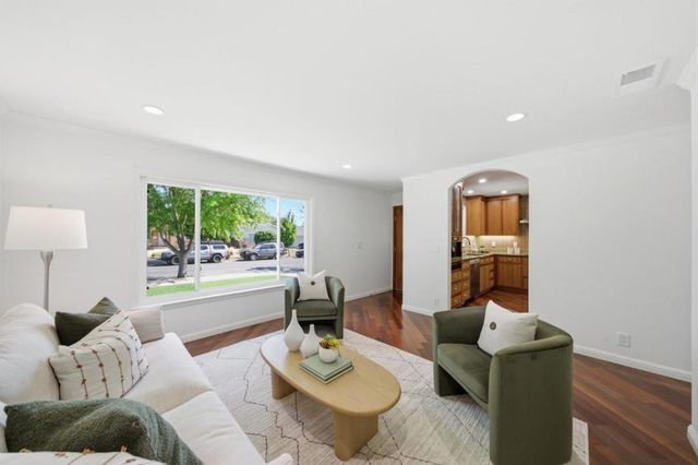 4036 Lemoyne Way, Campbell, CA 95008