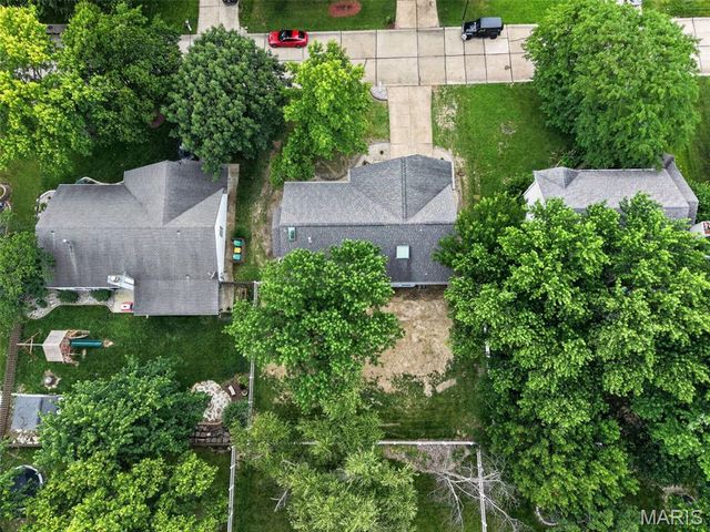 104 Christine Cay Court, Unincorporated, MO 63304