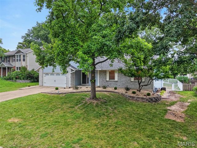104 Christine Cay Court, Unincorporated, MO 63304