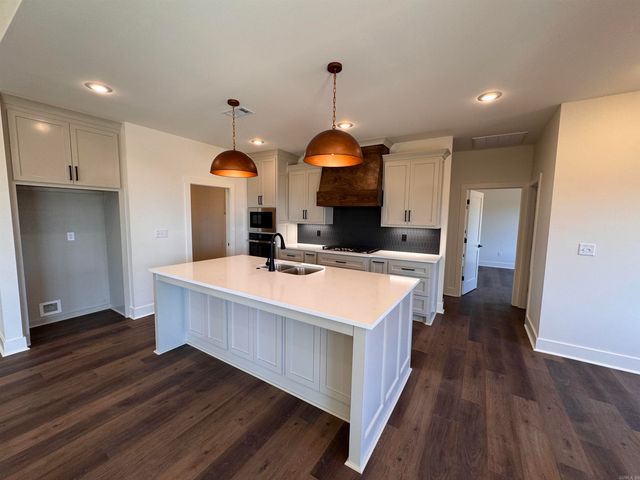 2005 Seattle Slew, Searcy, AR 72143