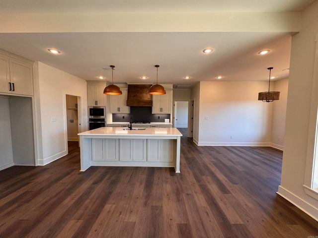 2005 Seattle Slew, Searcy, AR 72143