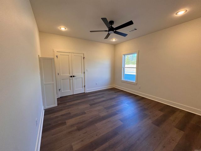 2005 Seattle Slew, Searcy, AR 72143