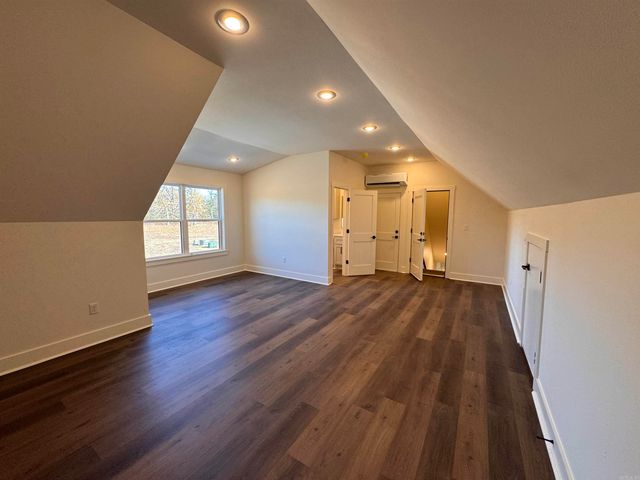 2005 Seattle Slew, Searcy, AR 72143