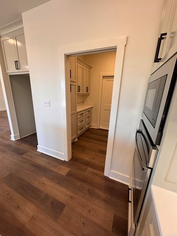 2005 Seattle Slew, Searcy, AR 72143