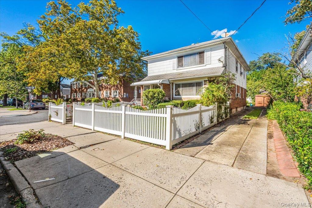221-51 Braddock Avenue, Queens Village, NY 11427 — photo 3