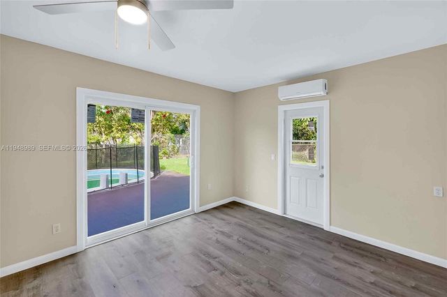 3071 SW 2nd Ct, Fort Lauderdale, FL 33312