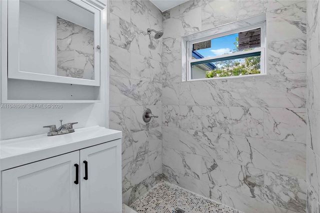 3071 SW 2nd Ct, Fort Lauderdale, FL 33312