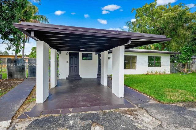 3071 SW 2nd Ct, Fort Lauderdale, FL 33312