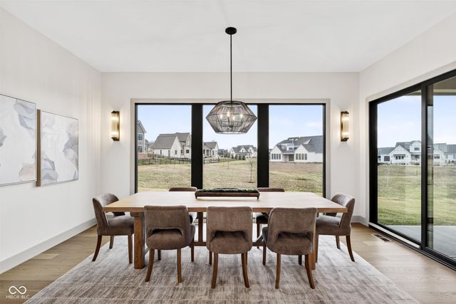 5155 Abington Way, Zionsville, IN 46077