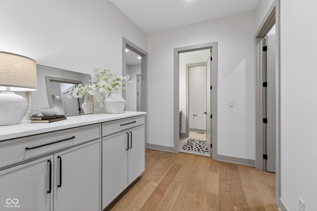 5155 Abington Way, Zionsville, IN 46077