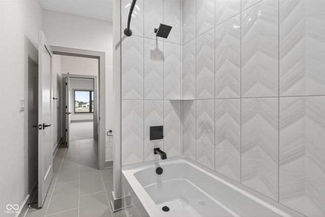 5155 Abington Way, Zionsville, IN 46077