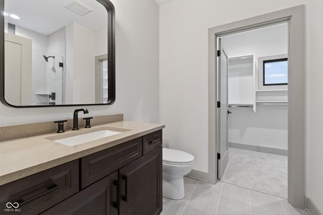 5155 Abington Way, Zionsville, IN 46077