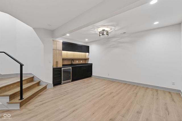 5155 Abington Way, Zionsville, IN 46077