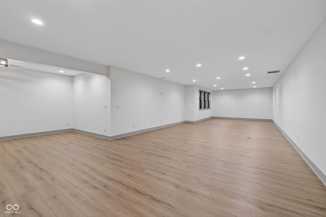 5155 Abington Way, Zionsville, IN 46077