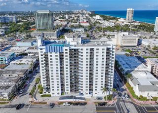 401 69th St 313, Miami Beach, FL 33141