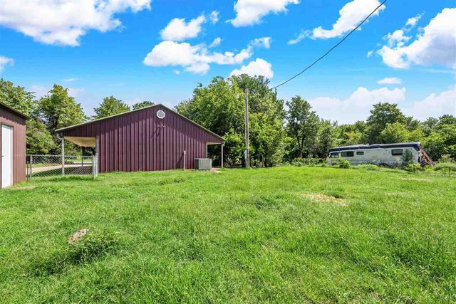293 Whippoorwill St, Apache, OK 73006