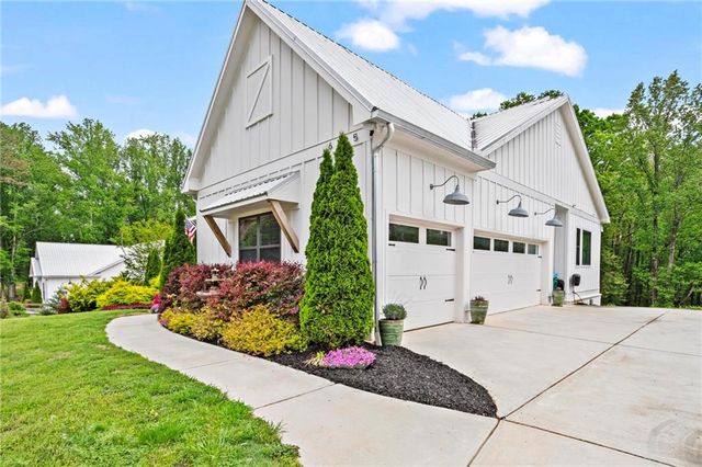 6125 Union Hill Road, Canton, GA 30115