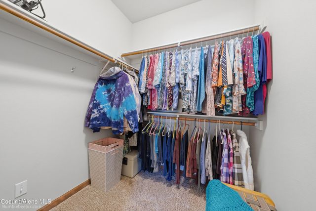 8337 N Boysenberry LOOP, Hayden, ID 83835