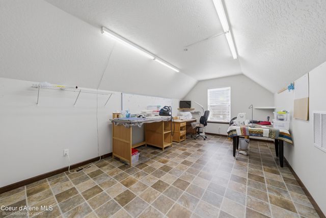 8337 N Boysenberry LOOP, Hayden, ID 83835