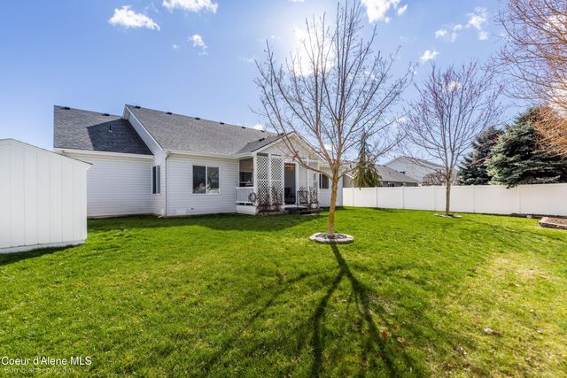 8337 N Boysenberry LOOP, Hayden, ID 83835