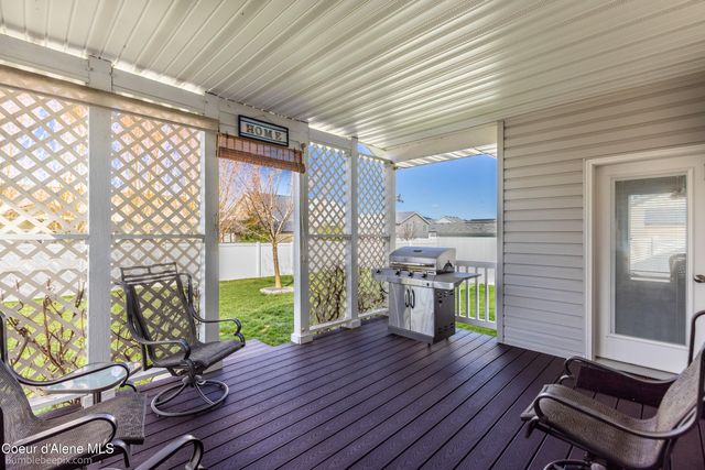 8337 N Boysenberry LOOP, Hayden, ID 83835