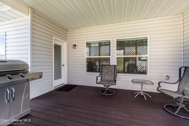 8337 N Boysenberry LOOP, Hayden, ID 83835