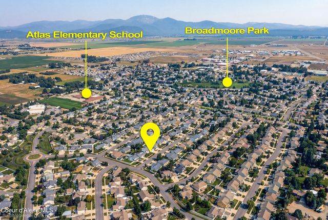 8337 N Boysenberry LOOP, Hayden, ID 83835