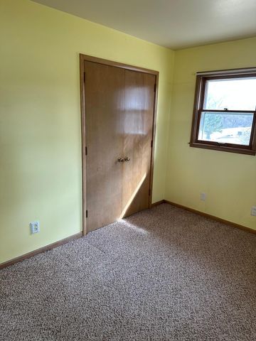 315 Lakeview Street S, Lake Benton, MN 56149