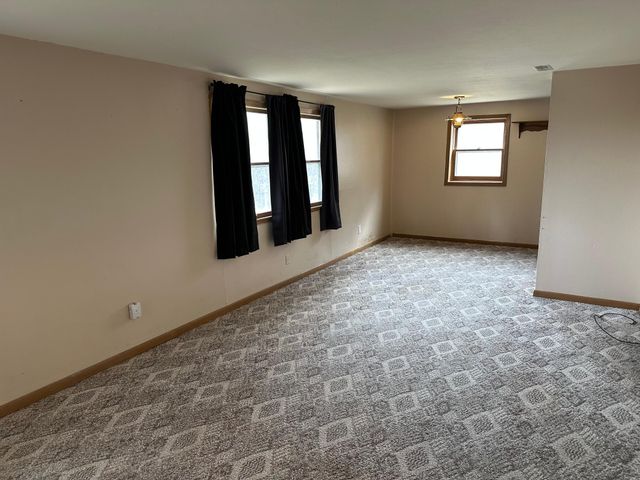 315 Lakeview Street S, Lake Benton, MN 56149