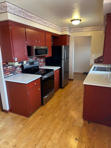 315 Lakeview Street S, Lake Benton, MN 56149