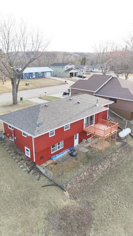 315 Lakeview Street S, Lake Benton, MN 56149